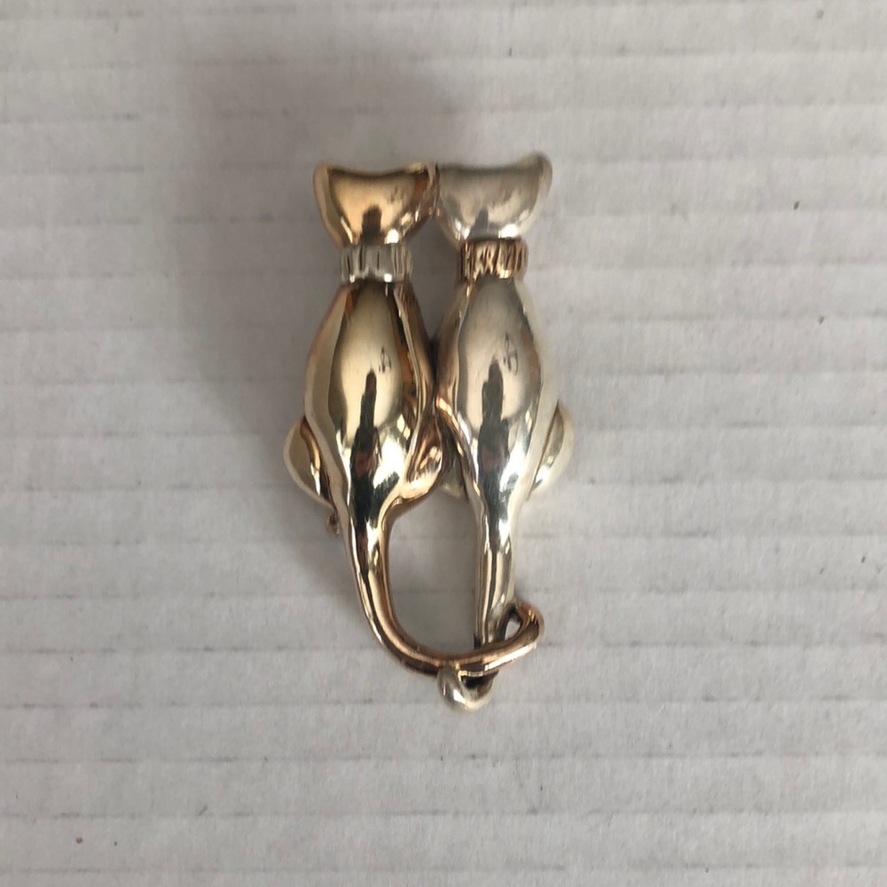 Stirling Silver cat brooch